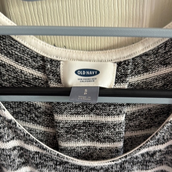 Old Navy Black and White Striped Tank Top - Picture 2 of 3